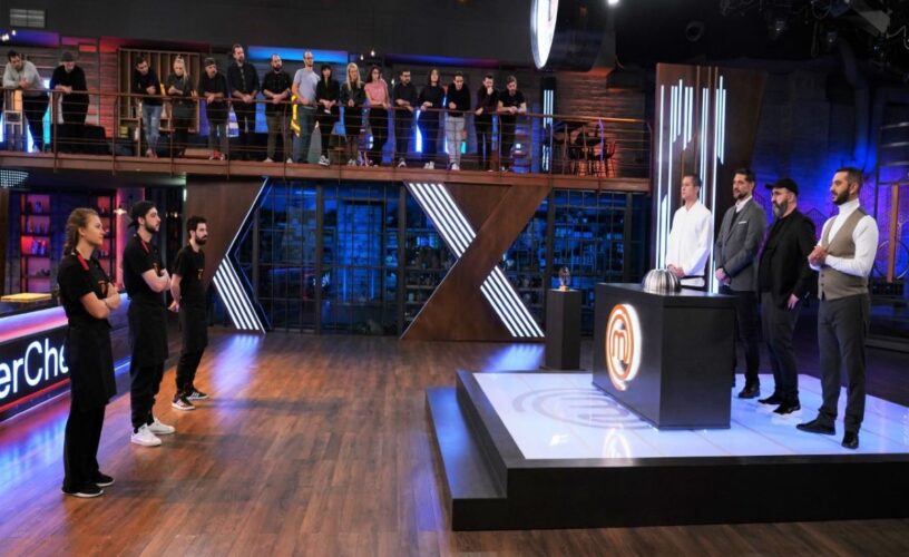 MasterChef: Τρεις υποψήφιοι για αποχώρηση, ένα ιδιαίτερο πιάτο αντιγραφής!