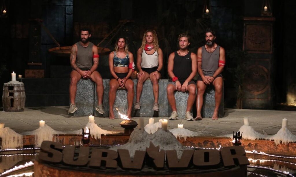 Survivor 8/6: Ισχυρή εκτίμηση για τον τρίτο υποψήφιο προς αποχώρηση στο Survivor. Τεράστια έκπληξη αν επιβεβαιωθεί. Τεράστια!