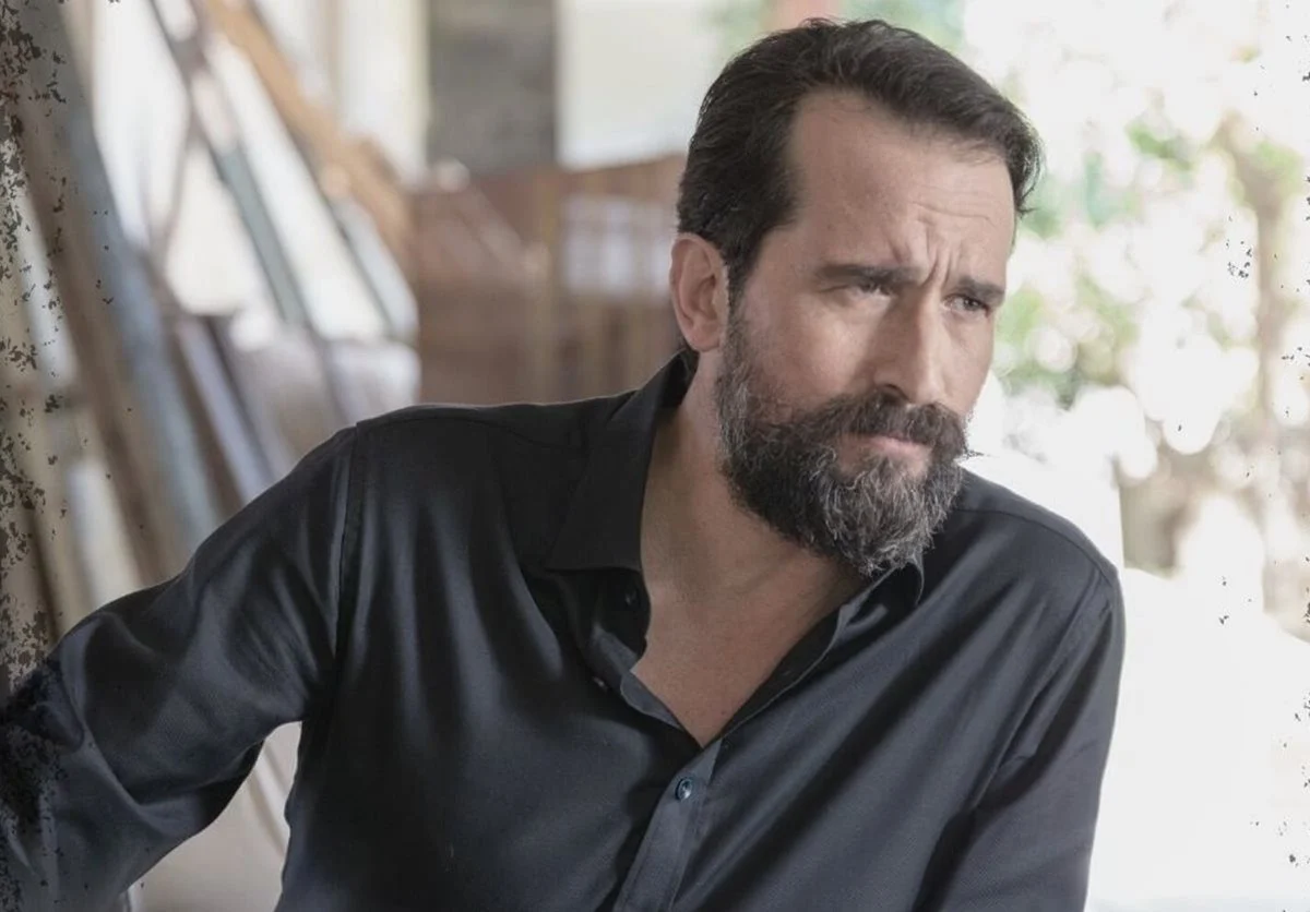 Τάσος Νούσιας