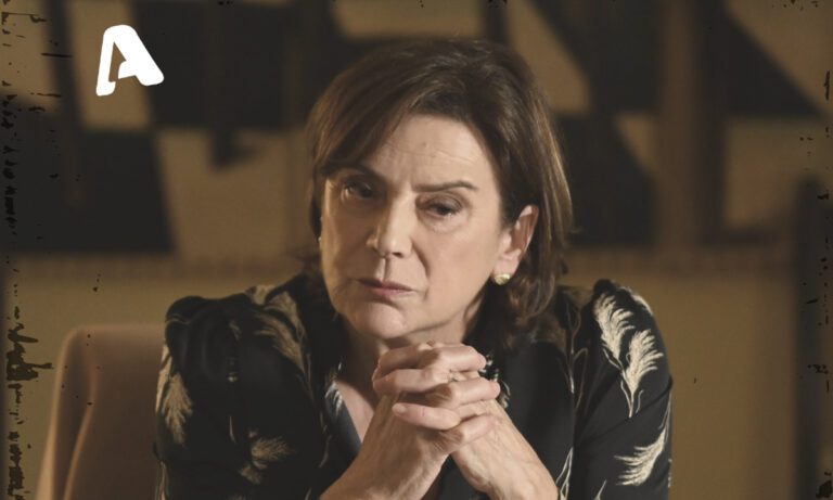 Κανείς δεν ξέρει στη σειρά Σασμός, ή ίσως δεν μπορεί να φανταστεί πως ο Ευθύμης Φαρμάκης φέρεται έτσι γιατί έχει τις