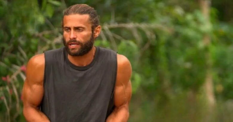 Οι σπόντες στο Survivor δίνουν και παίρνουν και μάλιστα με ερωτικό περιεχόμενο αφού αυτή τη φορά σειρά έχει η Μαριαλένα που σχολιάζει Σταυρούλα και Μελίνα!