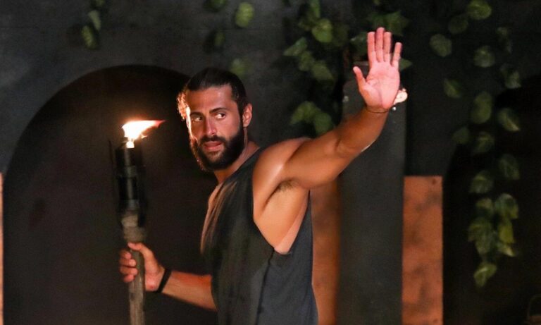 Survivor: Απίστευτη παραδοχή Βασάλου – «Πήγαινα στο δάσος και…»