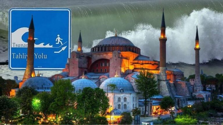 Σοκάρουν οι προβλέψεις όλων των σεισμολόγων παγκοσμίως για πολύ μεγάλο σεισμό στην Κωνσταντινούπολη. Οι Τούρκοι ήδη παίρνουν