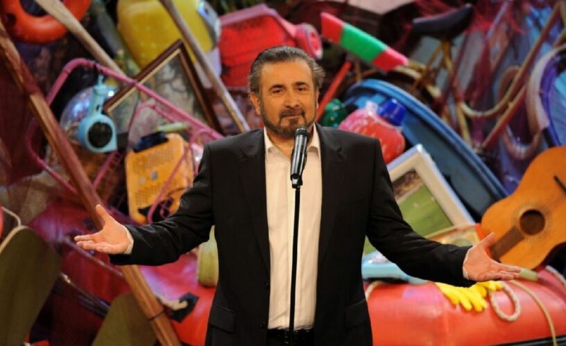 Λάκης Λαζόπουλος: Επιστρέφει στο MEGA με το Αλ Τσαντίρι Νιούζ