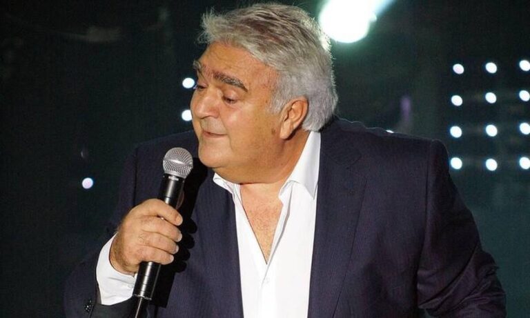 Σε προχωρημένη ηλικία πλέον ο Πασχάλης Τερζής που απέχει χρόνια από τα φώτα της διασημότητας.