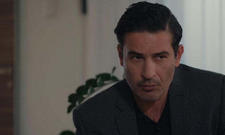 Η Αλεξάνδρα για άλλη μια φορά παλεύει να ανταποκριθεί στις ερωτικές ορέξεις του Νεκτάριου όπως θα δούμε στο σήριαλ «Ταμπού» του Mega.