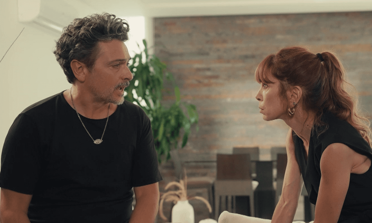 Ταμπού: Ξανά μαζί Ελένη - Μηνάς, όπως θα παρακολουθήσουμε προσεχώς στα επόμενα επεισόδια της αγαπημένης σειράς του Mega Channel.