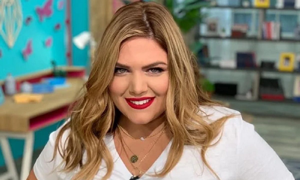 Εβδομάδες μετράει το «Πάμε, Δανάη!» με παρουσιάστρια τη Δανάη Μπάρκα αφού στη μεσημβρινή ζώνη του MEGA δεν κατάφερε να κερδίσει το κοινό.