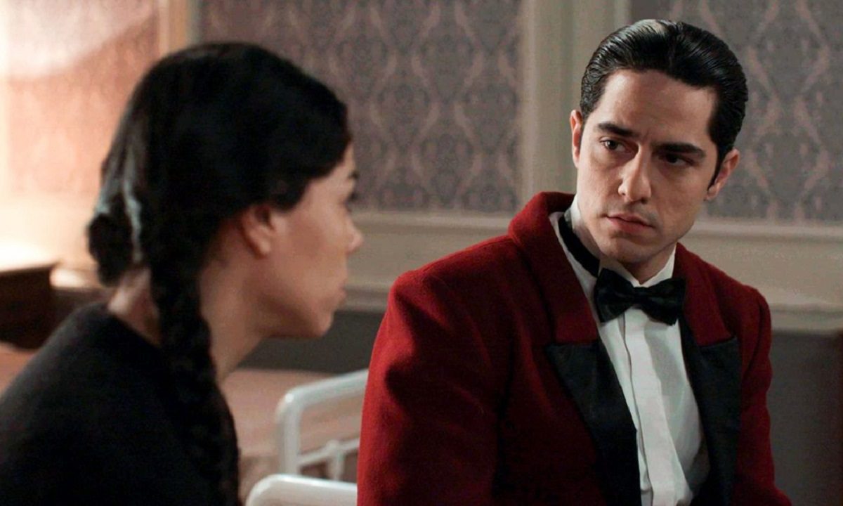 Grand hotel: Τέλος Νικόλας - Δέσποινα, κάνει το τραγικό λάθος - Η Κυβέλη σκοτώνει το εγγόνι της, όπως θα παρακολουθήσουμε στη σειρά του ΑΝΤ1.