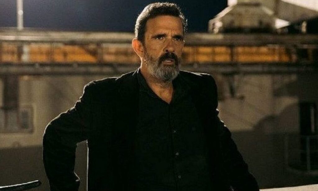 Grand Hotel: Ο Ιάκωβος μαχαιρώνει τη Θεώνη την ώρα του γάμου της!