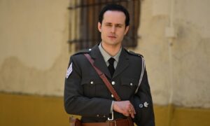 Άγιος έρωτας: Ο Νικηφόρος ανακαλύπτει στοιχεία συγκάλυψης – Ο Πέτρος  αρχίζει τους εκβιασμούς
