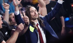 Eurovision : Έχεις ακούσει το τραγούδι της Εσθονίας Εσπρέσο Μακιάτο στα ελληνικά;
