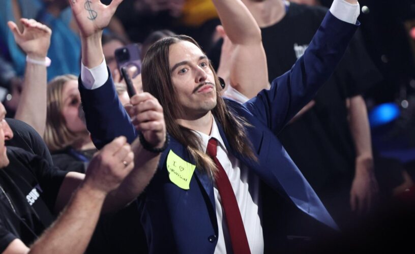 Eurovision : Έχεις ακούσει το τραγούδι της Εσθονίας Εσπρέσο Μακιάτο στα ελληνικά;