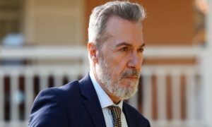 Ο Τιμωρός: Ο Λεωνίδας καταλαβαίνει πως δεν θα ξεμπερδέψει εύκολα με την Εβίτα!