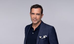 Κωνσταντίνος Μαρκουλάκης: Μετά τον Γιατρό… παρουσιαστής σε ιατρική εκπομπή στην ΕΡΤ!