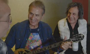 Ο Γιώργος Νταλάρας και ο Βασίλης Παπακωνσταντίνου μαζί στο στούντιο!