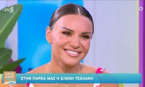 Η Ελένη Τσολάκη κάνει guest εμφάνιση στη σειρά «Γιατί ρε πατέρα;» του ΑΝΤ1, υποδυόμενη την παρουσιάστρια εαυτή της.